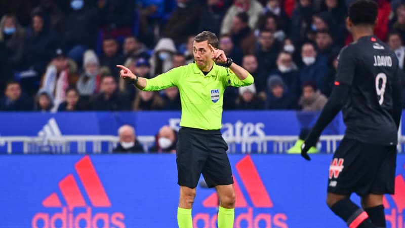 OL-Lille: “Il faut qu’il arrête le football”, Di Meco ne veut plus voir Turpin arbitrer en Ligue 1