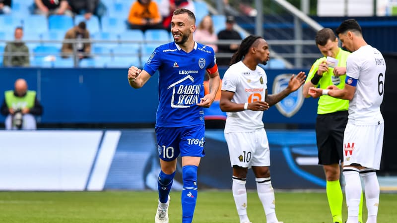 Troyes-Lille: trois penalties, deux rouges… l’Estac avance vers le maintien après un drôle de match