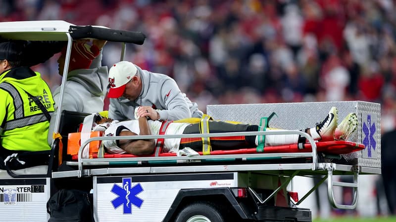 NFL: un joueur des Buccaneers hospitalisé après un choc terrible à la nuque