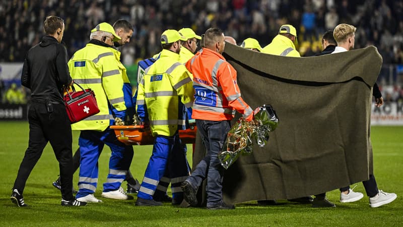 Pays-Bas: le gardien du RKC Waalwijk, tombé KO face à l’Ajax Amsterdam, a reçu des soins d’urgence sur le terrain, le match arrêté