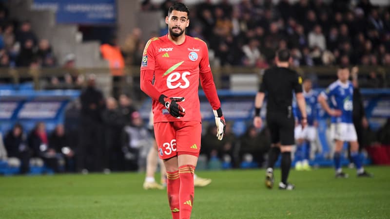 DIRECT. Strasbourg-Lorient: grosse boulette de Bellaarouch dès la première minute, et les Merlus déjà devant