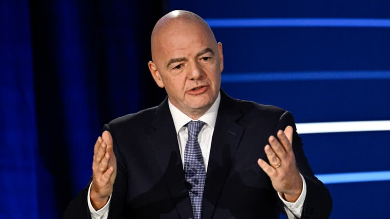 Le président de la Fifa milite encore pour “une défaite par forfait” en cas de racisme dans un stade et veut des mesures drastiques