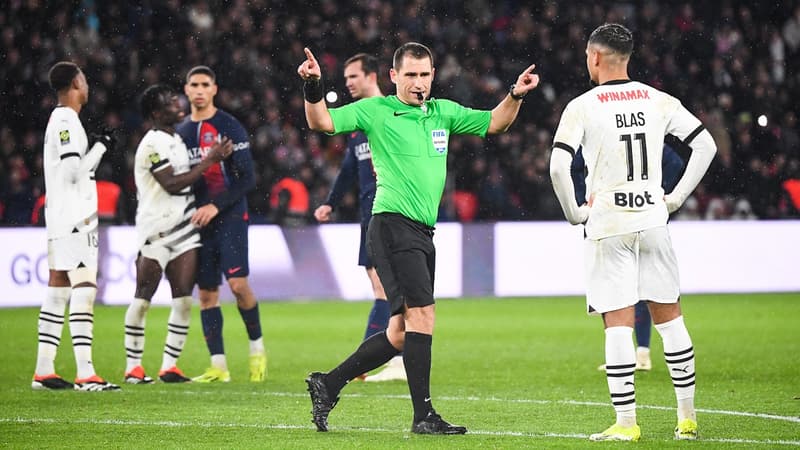 Ligue 1: le président de la commission fédérale des arbitres réclame une nouvelle ligne directrice pour le VAR