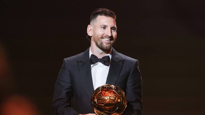 Lionel Messi a offert son 8e Ballon d’or (gagné avec le PSG)… au Barça