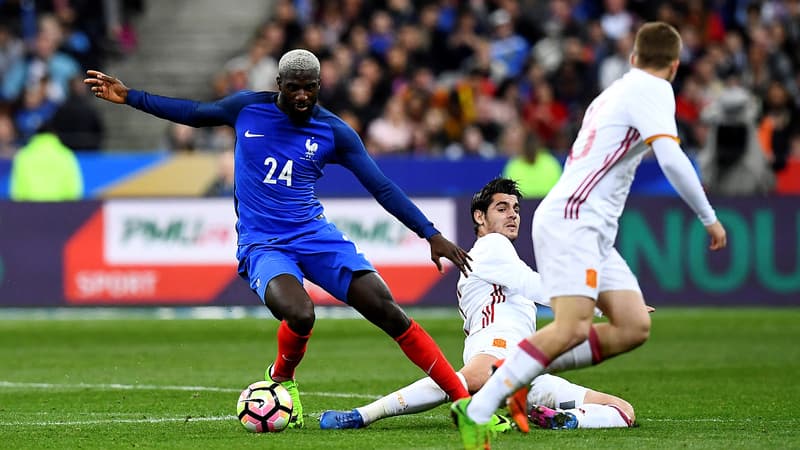 “Je n’ai pas mangé pendant deux jours”, entre les Bleus et la Côte d’Ivoire, Tiémoué Bakayoko raconte sa difficulté à choisir sa nationalité sportive