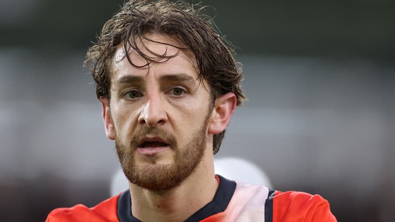 “Je pourrais mourir ici'”, les souvenirs glaçants du capitaine de Luton, victime d’un arrêt cardiaque en plein match