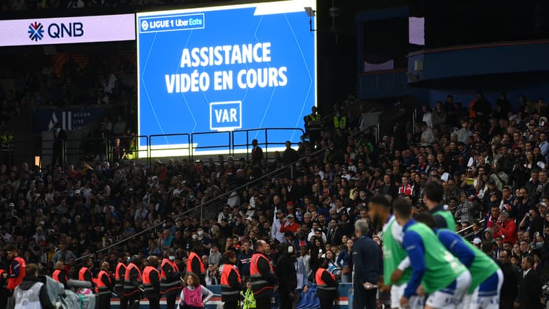 Face à la crise, le collège de Ligue 1 appelle à “un dialogue permanent” avec les responsables de l’arbitrage