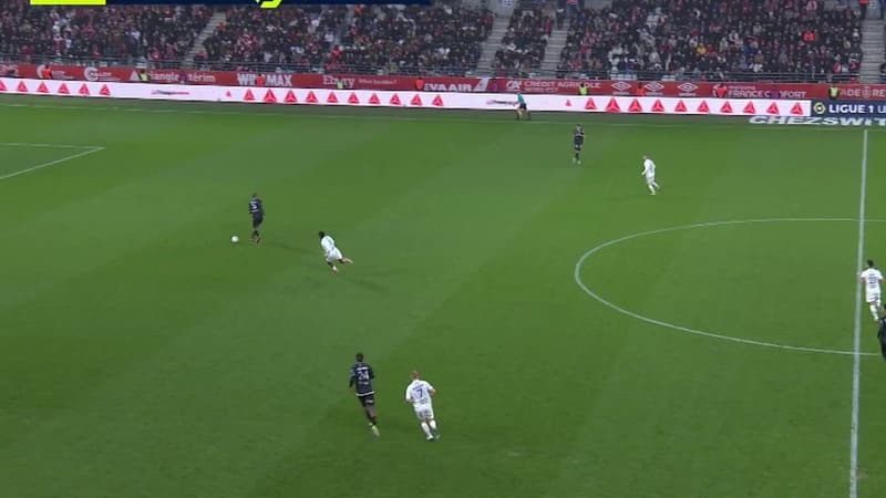 Reims-Lille: l’énorme boulette d’Abdelhamid qui offre le seul but lillois à David