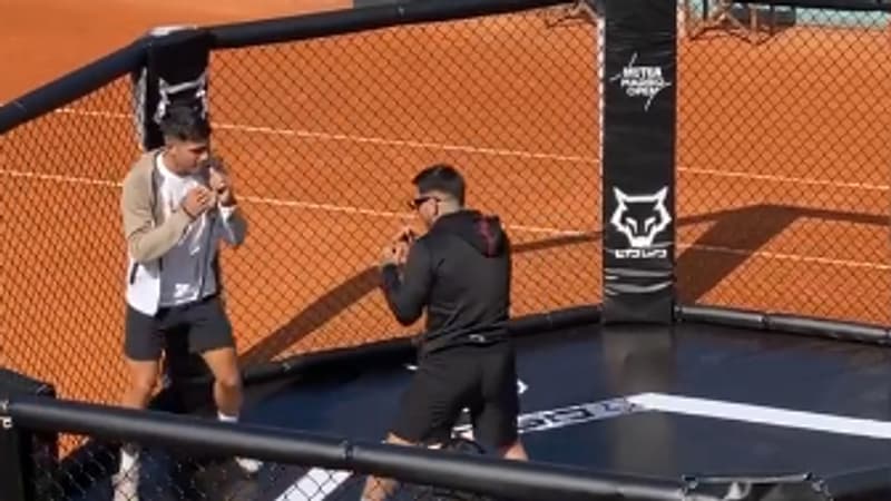 Carlos Alcaraz réalise son rêve en affrontant la star de l’UFC Ilia Topuria dans l’octogone