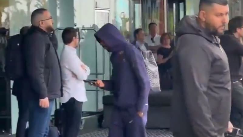 Barça-PSG: Dembélé insulté à l’arrivée du car parisien à Barcelone