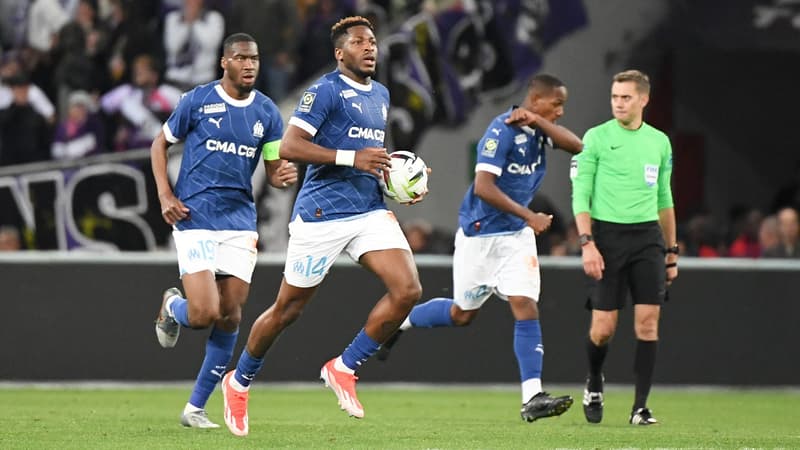 Toulouse-OM: “Il m’a rappelé Jean-Pierre Papin”, Gasset emballé par le ciseau génial et spontané de Moumbagna