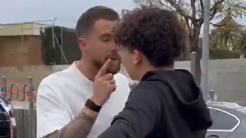 Barça: Inigo Martinez s’embrouille avec un jeune supporter tiktokeur à la sortie de l’entraînement