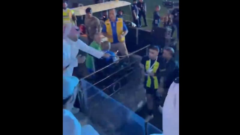 Arabie saoudite: le spectateur qui a fouetté un joueur d’Al-Ittihad interpellé