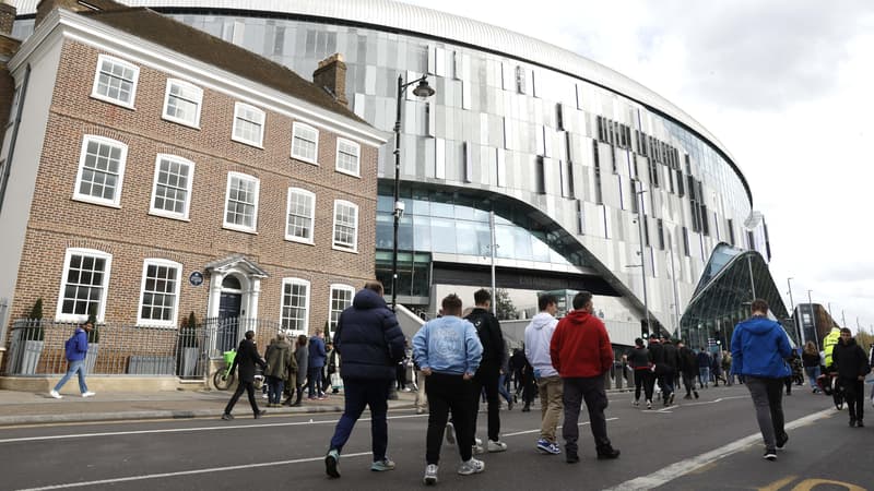 Un homme retrouvé mort près du stade de Tottenham, une enquête ouverte pour meurtre
