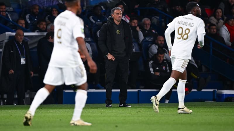PSG-OL: “Son jeu est pensé”, Pierre Sage très élogieux sur la maestria du chef d’orchestre Luis Enrique