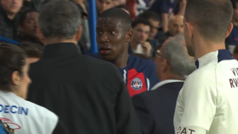 Scène lunaire lors de PSG-Clermont: remplacé après un gros choc, Mukiele entre dans une énorme rage contre le staff médical