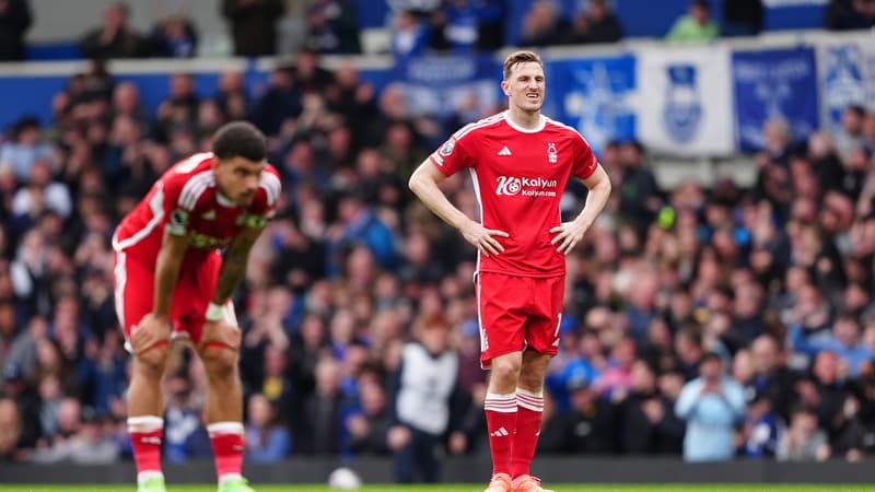 “Trois penalties non accordés”, l’arbitre du VAR “fan de Luton”: le communiqué cinglant de Nottingham Forest