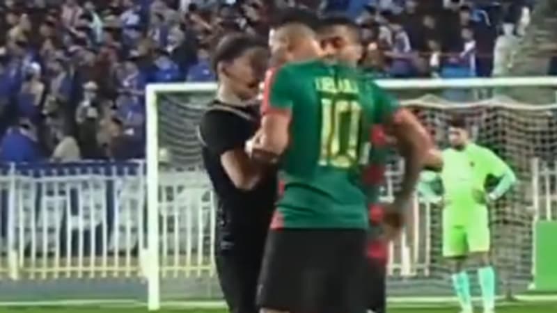 Algérie: le message d’excuses de Youcef Belaïli à une arbitre après son “comportement inapproprié”