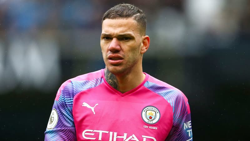 Manchester City: le numéro d’Ederson a fuité, il dévoile les “messages amusants” envoyés par des fans d’Arsenal et Tottenham