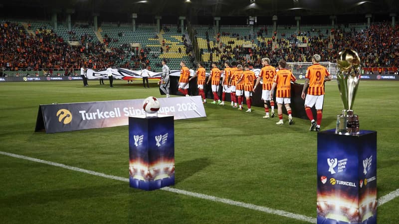 Turquie: Sérieux incidents avant le derby décisif entre Galatasaray et Fenerbahçe