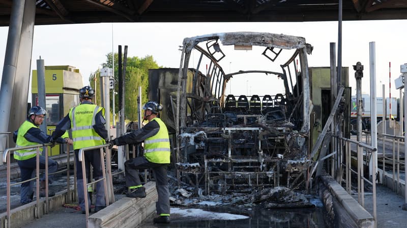Péage et bus incendiés, bagarre générale… Que s’est-il vraiment passé entre supporters Lyonnais et Parisiens sur l’A1 avant la finale de la Coupe de France