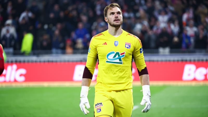 OL: Lucas Perri sera titulaire à la place d’Anthony Lopes pour la finale face au PSG