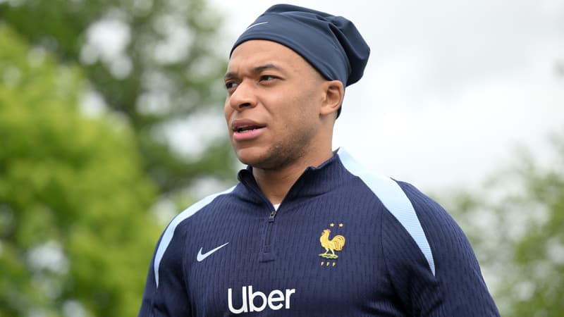 “Pas de raison qu’il soit classe avec des gens pas classe”: Riolo comprend la sortie de Mbappé sur son mal-être au PSG